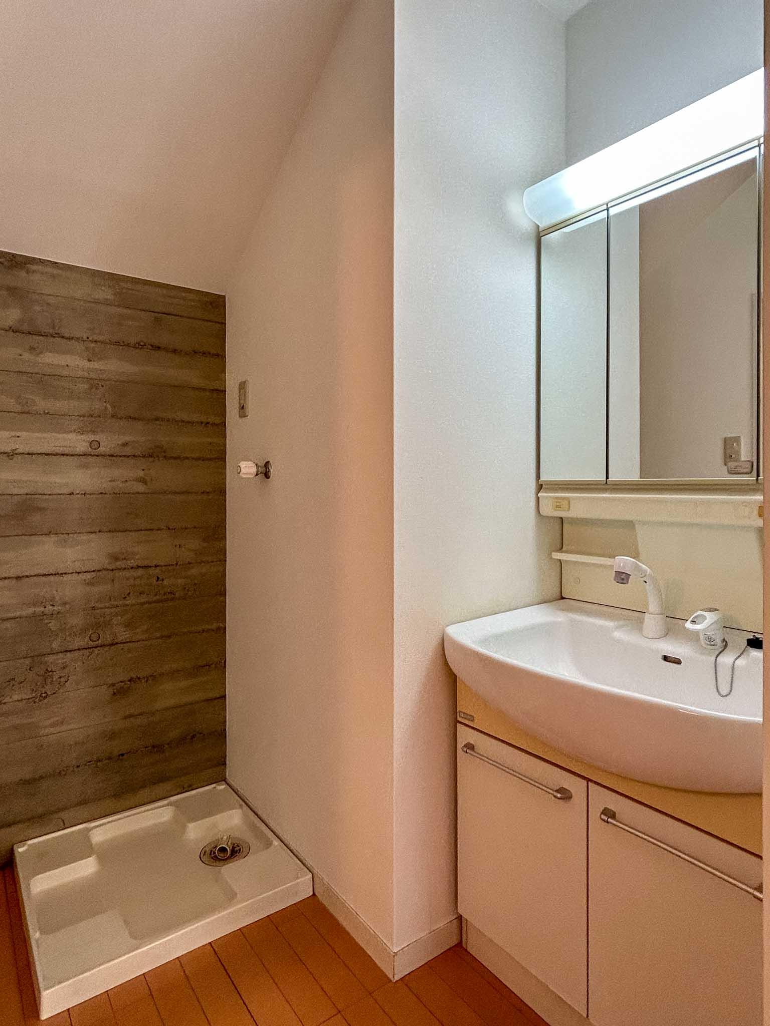 杉並区成田西の賃貸物件/2階：洗面脱衣室