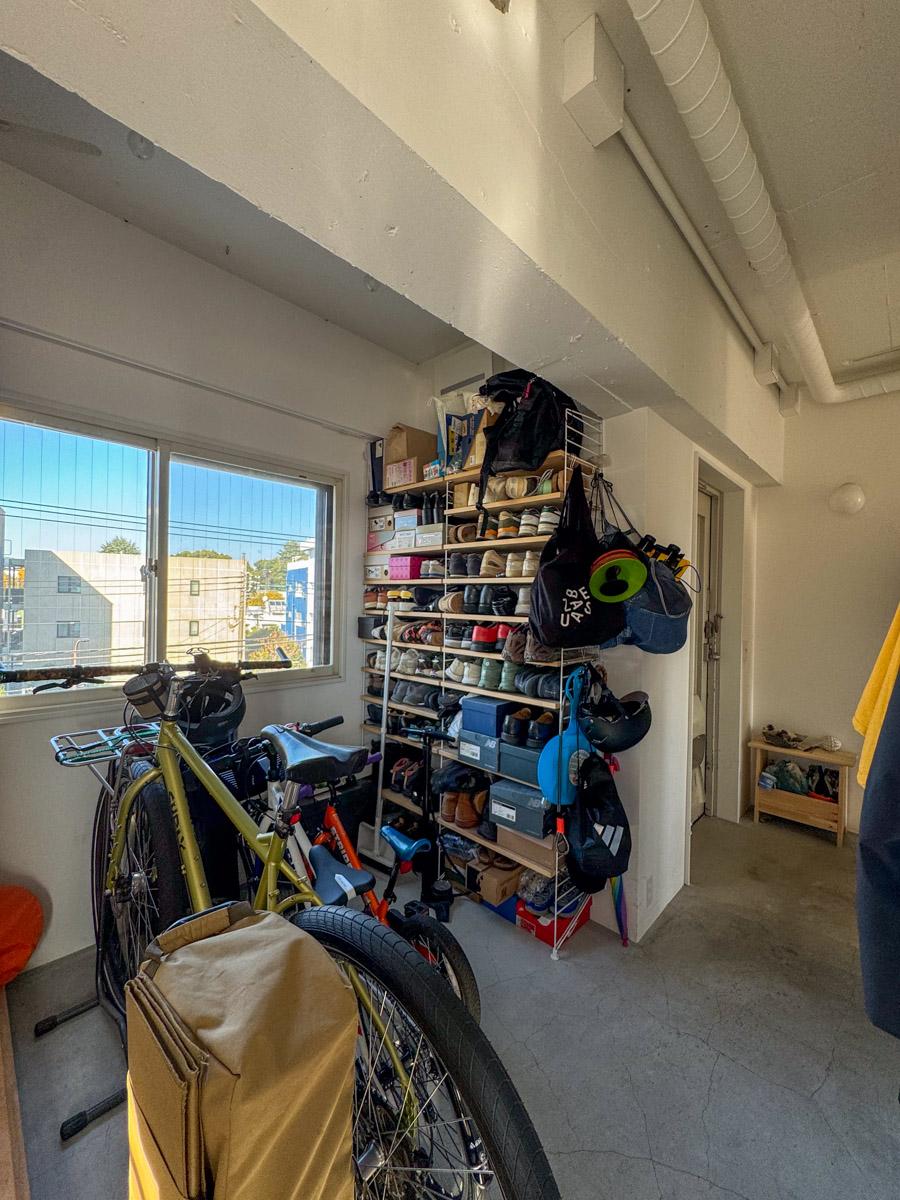 杉並区永福の売買物件/土間は収納のほか、書斎スペースとしても活躍してくれそう