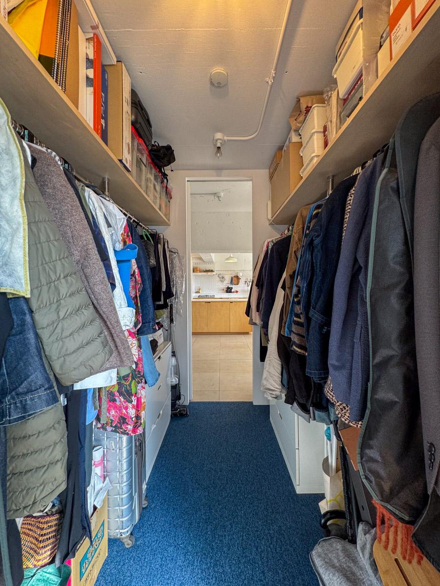 杉並区永福の売買物件/広いウォークスルークローゼット