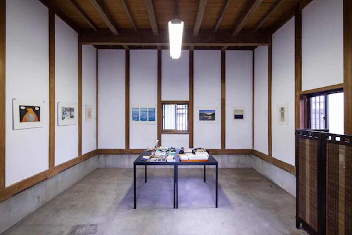 葛飾区宝町の賃貸物件/1階は天井高が約3.5mと高く、ギャラリーのような雰囲気が素敵