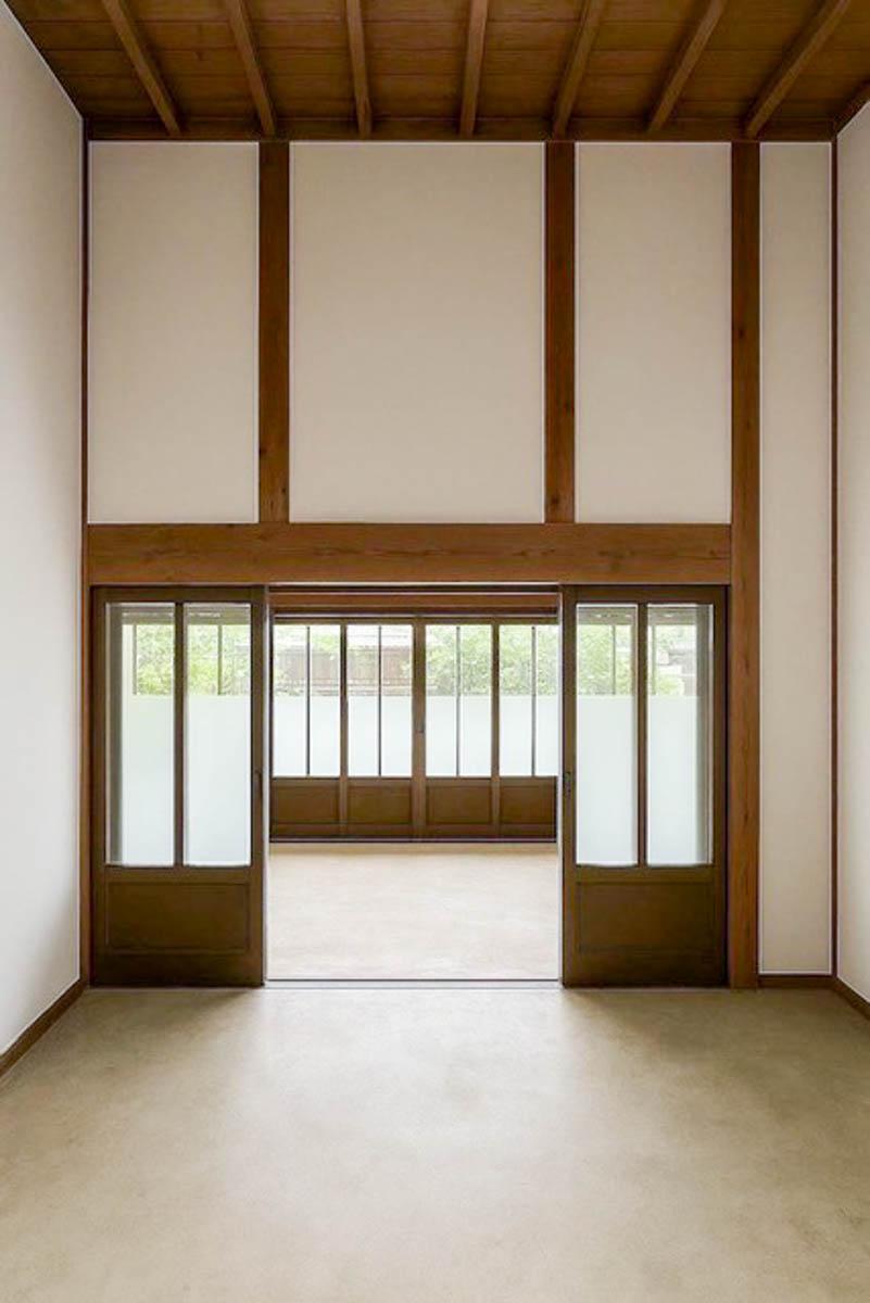 葛飾区宝町の賃貸物件/1階はこの天井の高さ