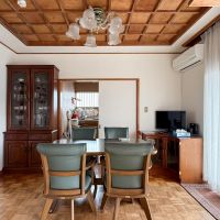 葛飾区宝町の賃貸物件/2階ダイニング。家具等は利用することも撤去することも相談できます