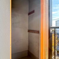 足立区東綾瀬の賃貸物件/306号室：ベランダの倉庫