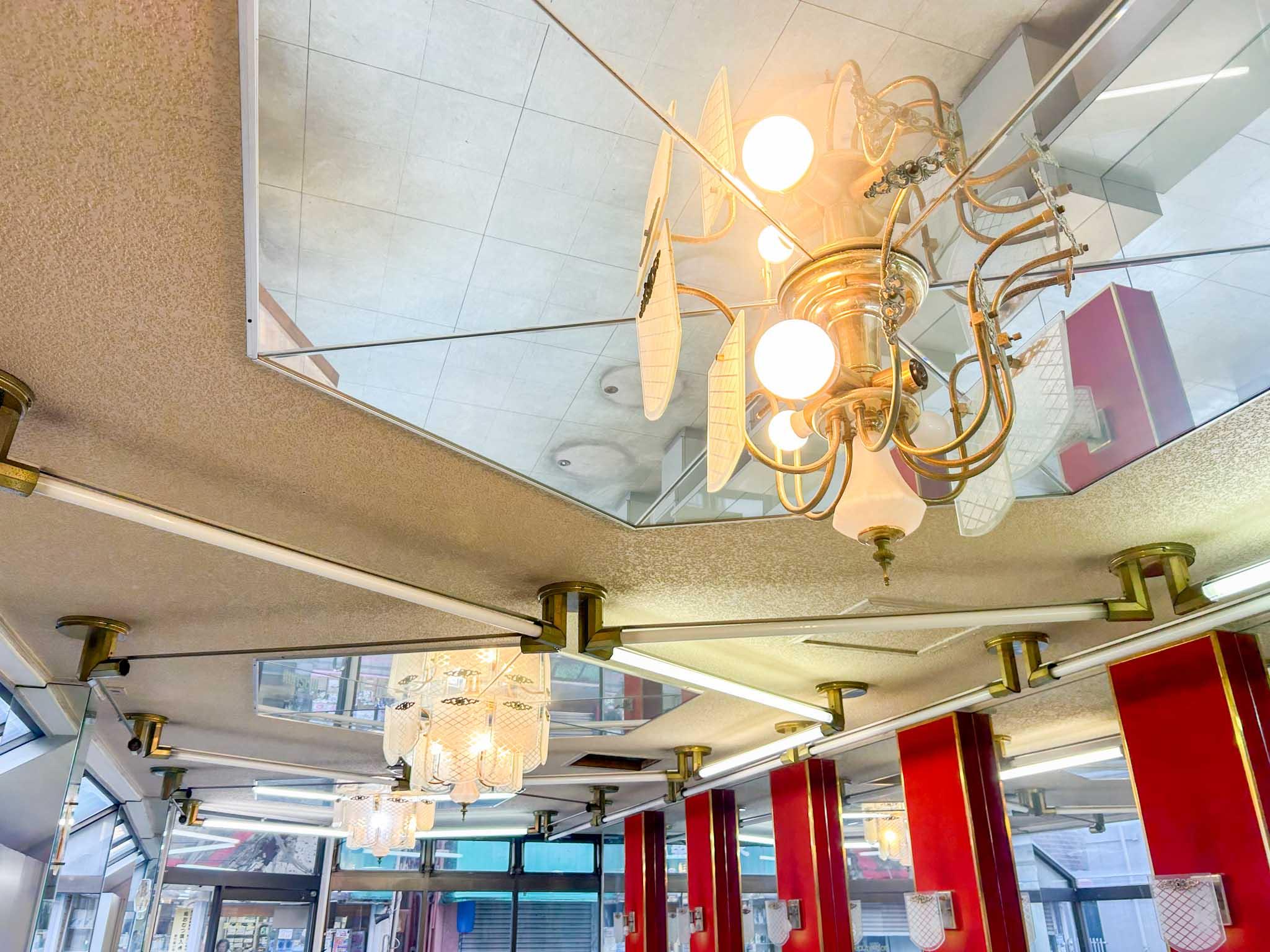 荒川区西尾久の賃貸物件/これでもかというほど、装飾が施されている