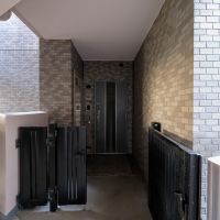 世田谷区千歳台の売買物件/専用ポーチ付きの玄関