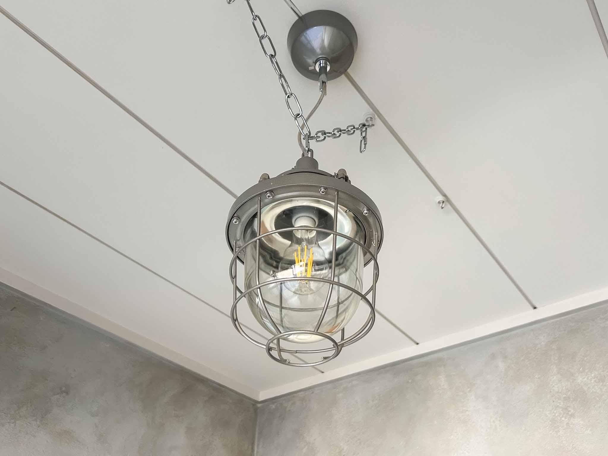 墨田区押上の賃貸物件/1階：雰囲気のいいマリンランプ