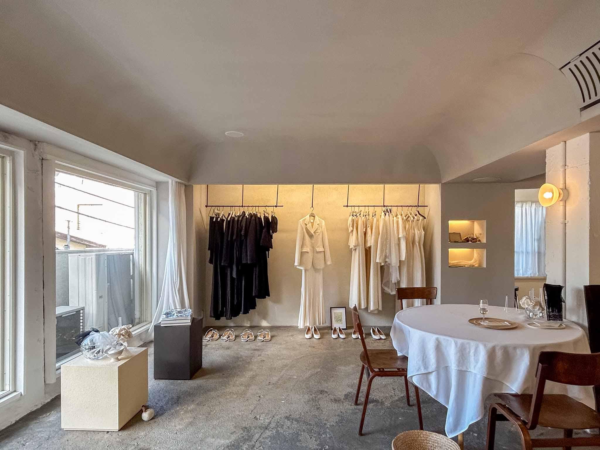 渋谷区恵比寿南の賃貸物件/なめらかな曲面を取り入れた壁面や天井