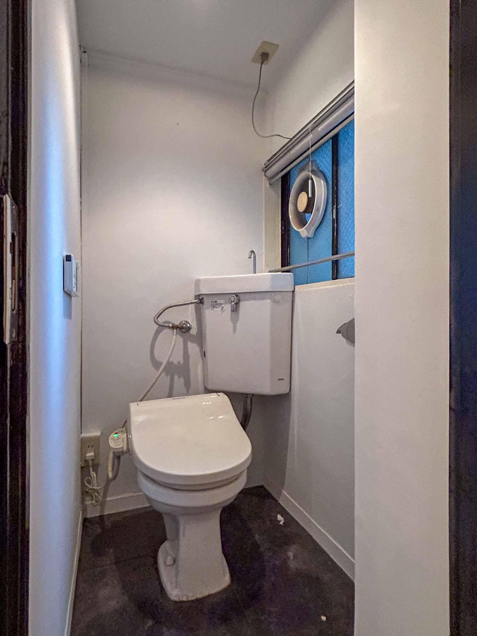 渋谷区千駄ヶ谷の賃貸物件/1階：ウォシュレットトイレ