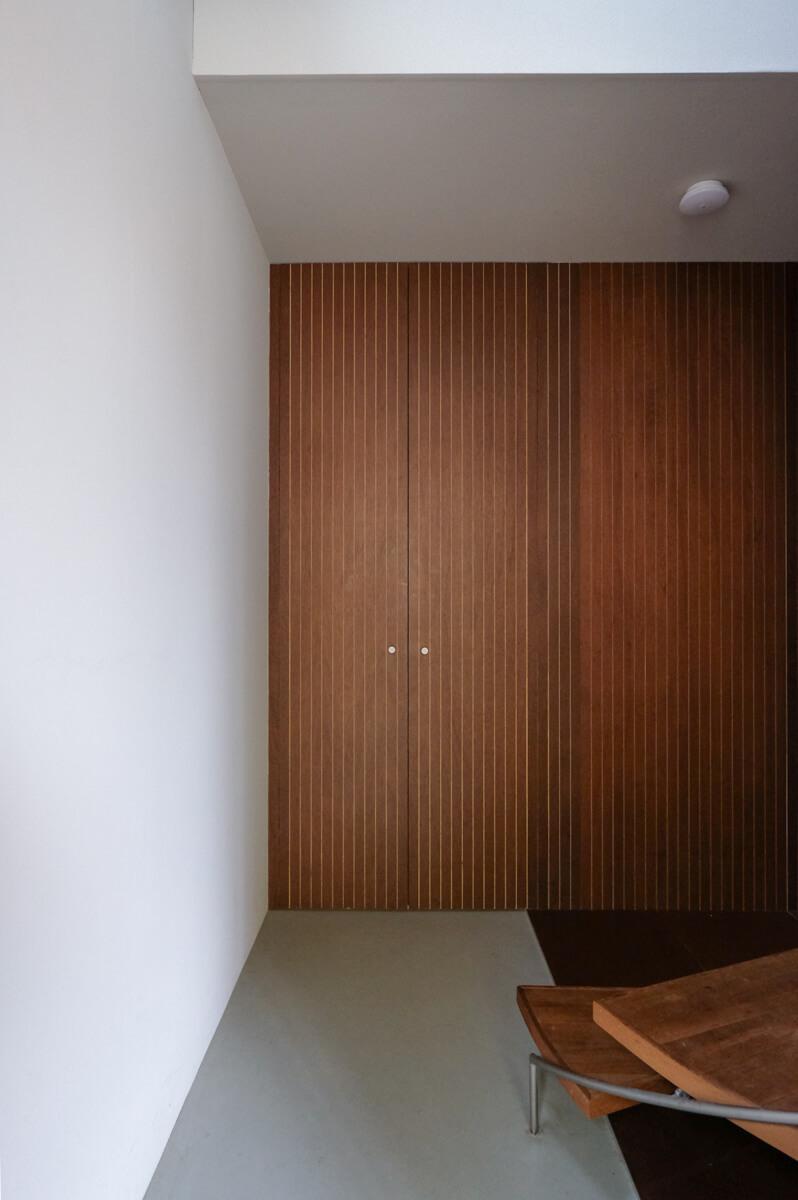 神奈川県横浜市港北区菊名の売買物件/玄関前