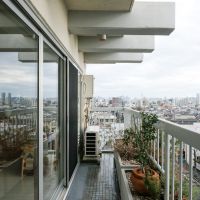 目黒区東が丘の売買物件/バルコニーの向こうは、スコーーン！と抜けた眺望