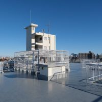 目黒区東が丘の売買物件/広い屋上にも出られます（洗濯物が干せたりします）