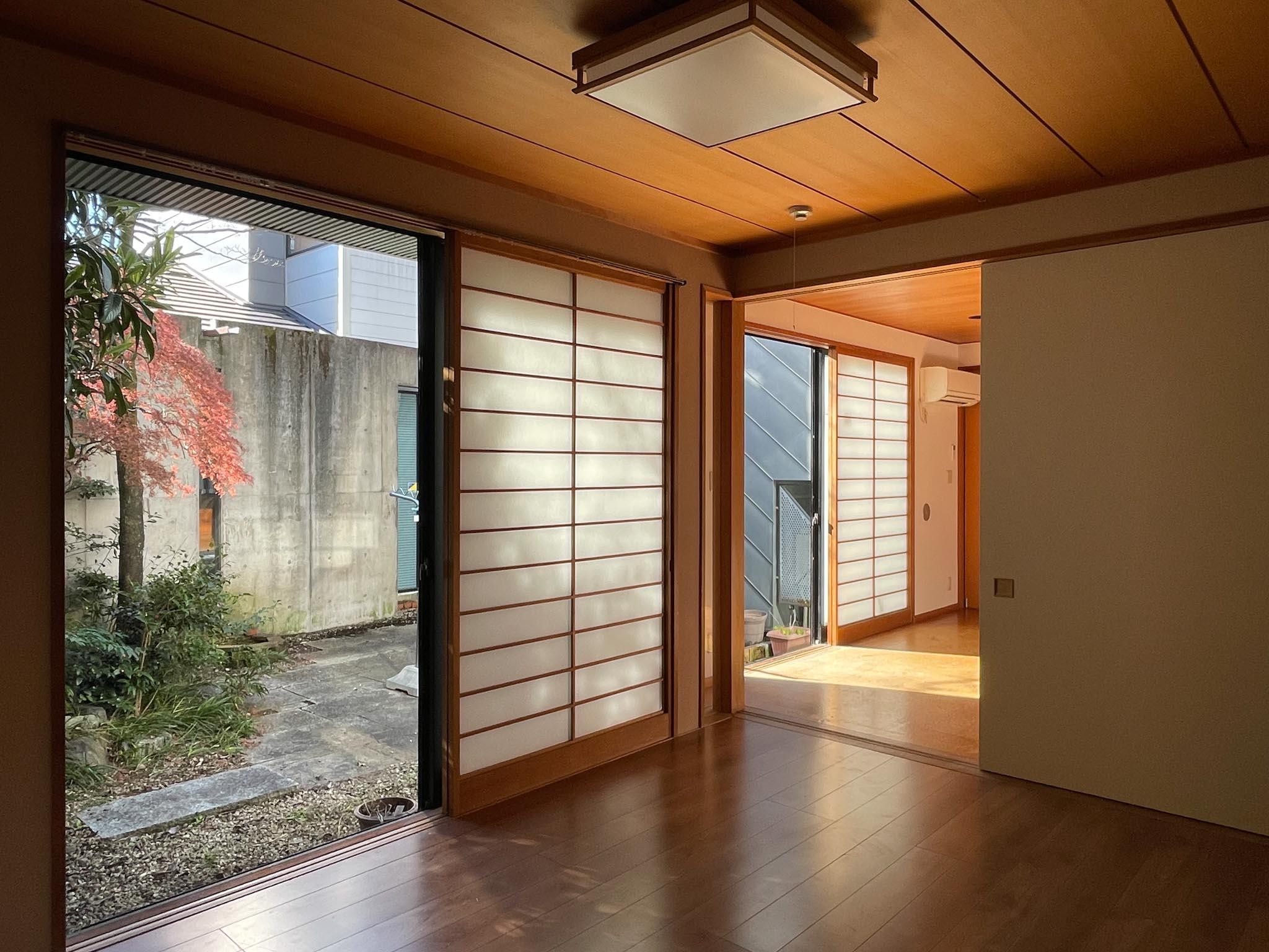 豊島区南長崎の賃貸物件/1F、洋室3：奥の部屋でじっくりと、庭を感じる