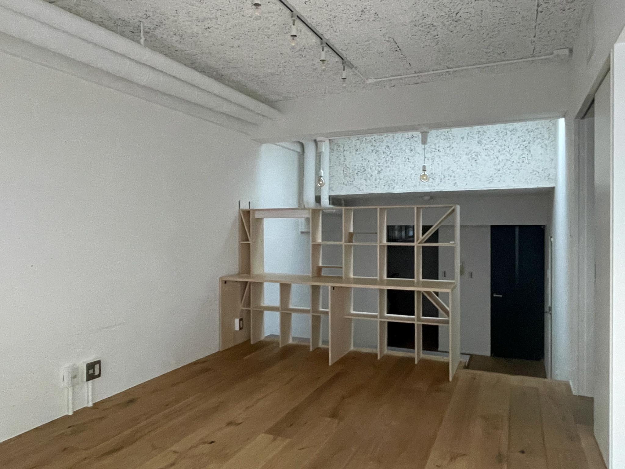 港区麻布狸穴町の賃貸物件/テラスから見たリビング