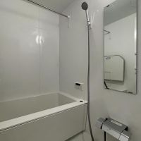 港区麻布狸穴町の賃貸物件/浴室。追いだきと浴室乾燥機付き