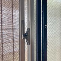 渋谷区幡ヶ谷の賃貸物件/車の騒音対策として、すべての窓が二重窓になっています