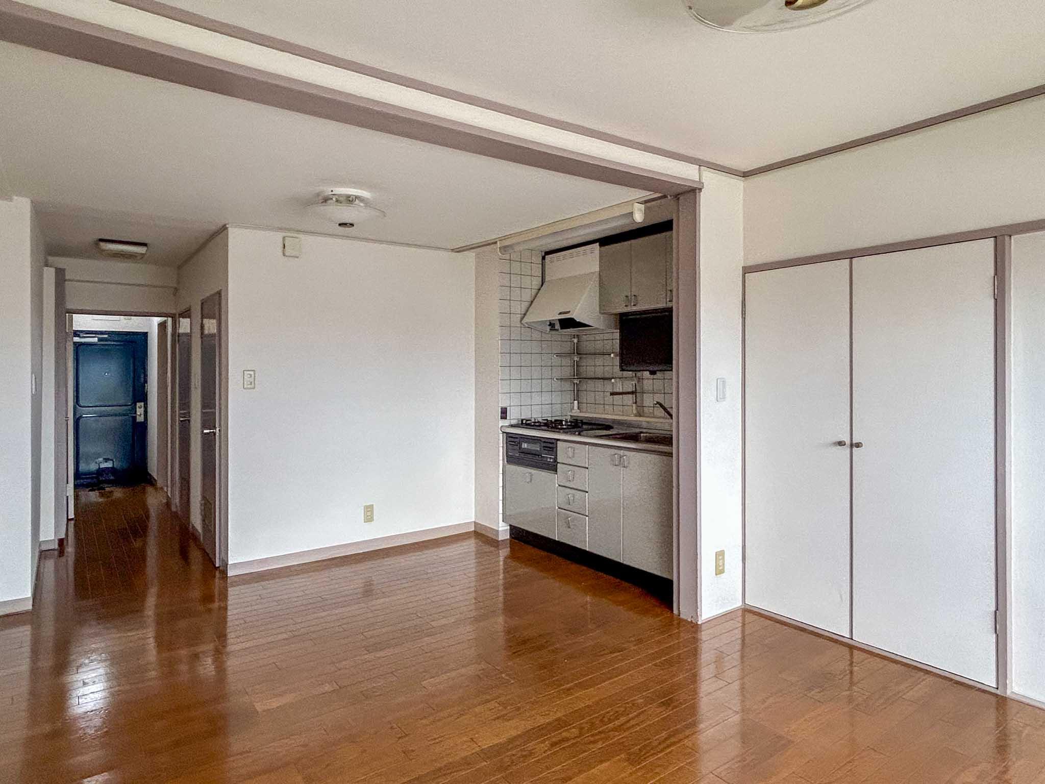 世田谷区下馬の賃貸物件/内装はいたって普通。でもこの素朴さがいいんです