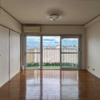 世田谷区下馬の賃貸物件/リビング。晴れた日はたっぷりと光が入りそう