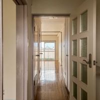 世田谷区下馬の賃貸物件/玄関からリビングの方をみる