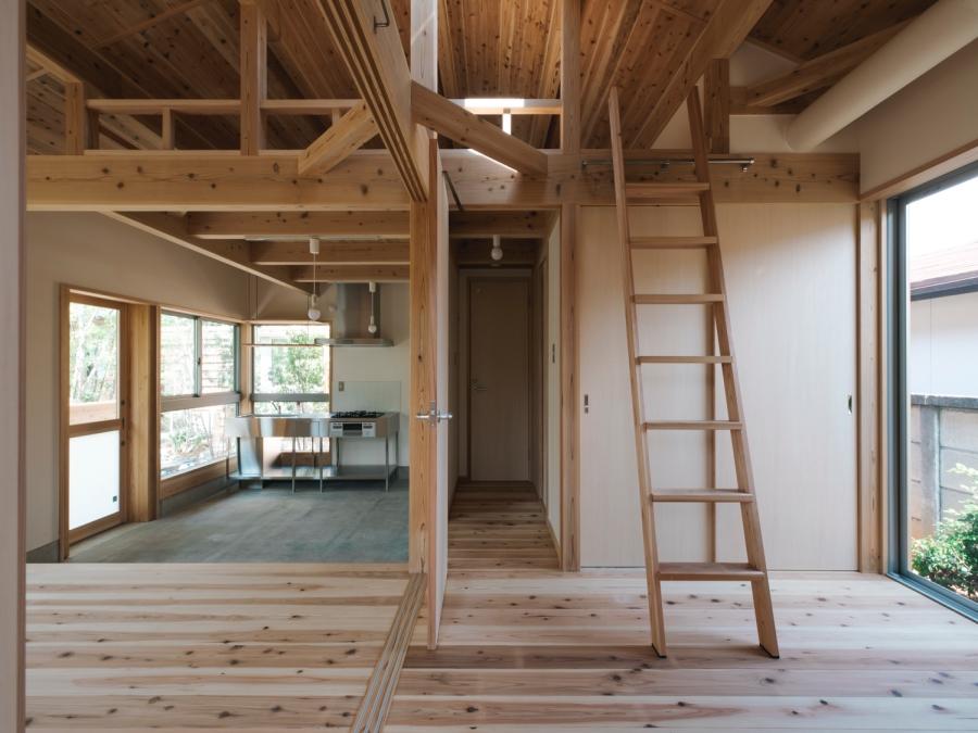 藤沢市辻堂元町三丁目の賃貸物件/室内｜平屋ですが上には約14㎡以上のロフト空間が広がっています