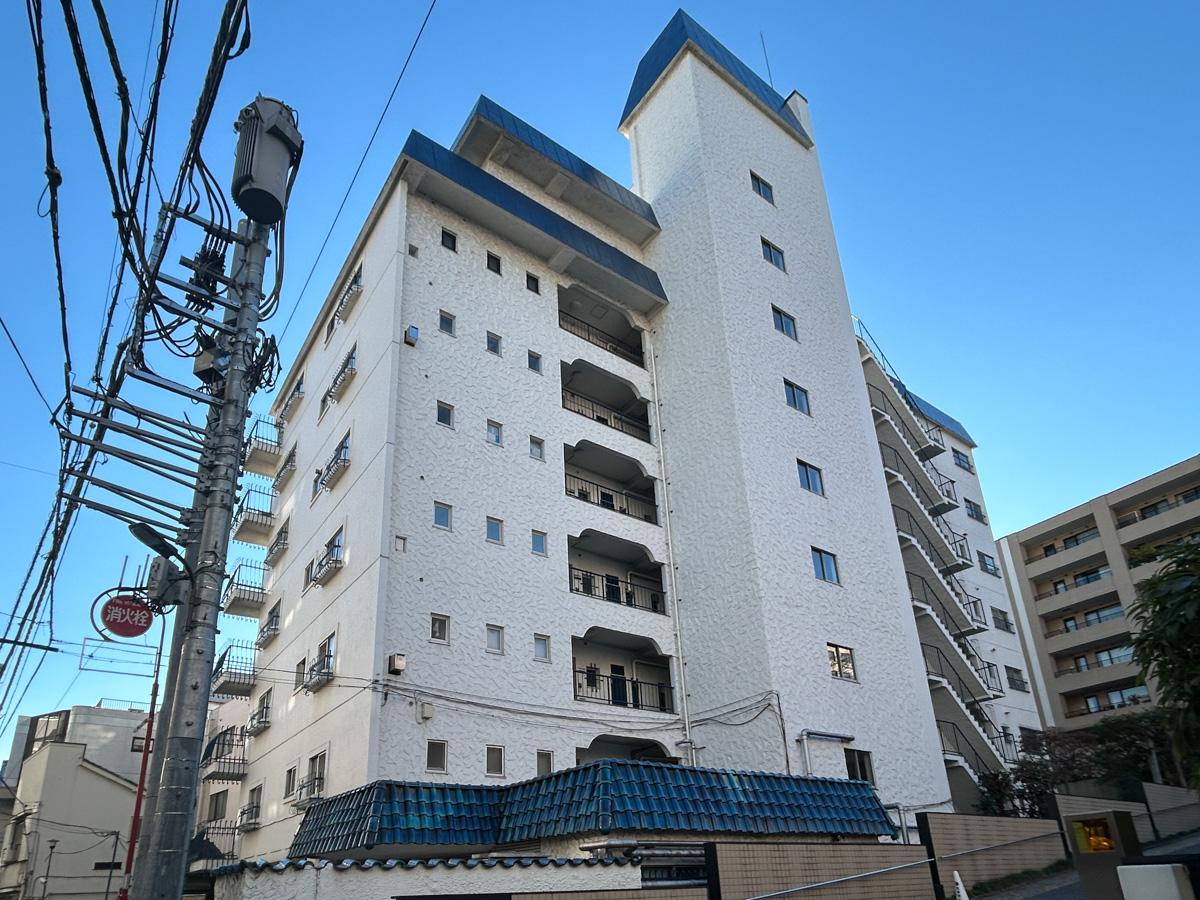 港区西麻布の賃貸物件/マンション外観