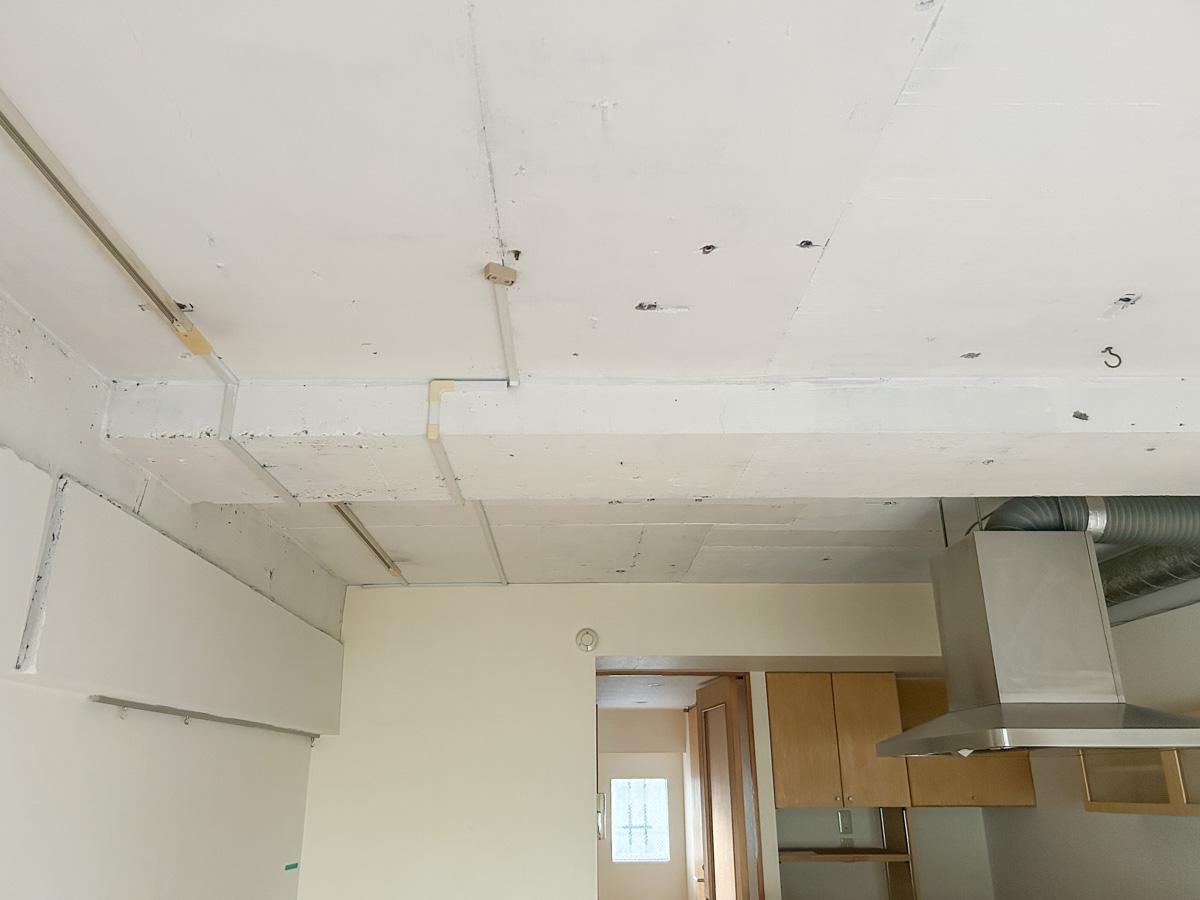 港区西麻布の賃貸物件/天井高は約2.6Mほど。開放感があります。