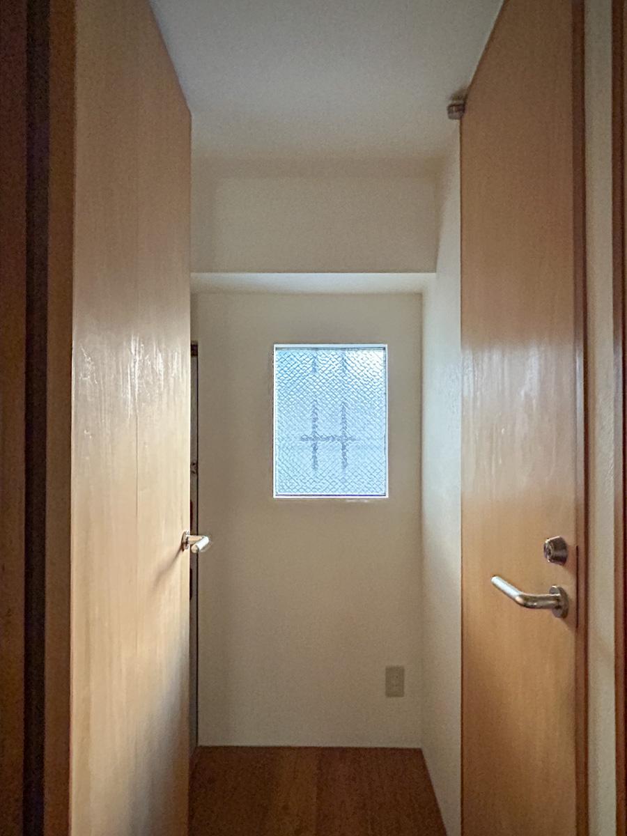 港区西麻布の賃貸物件/廊下