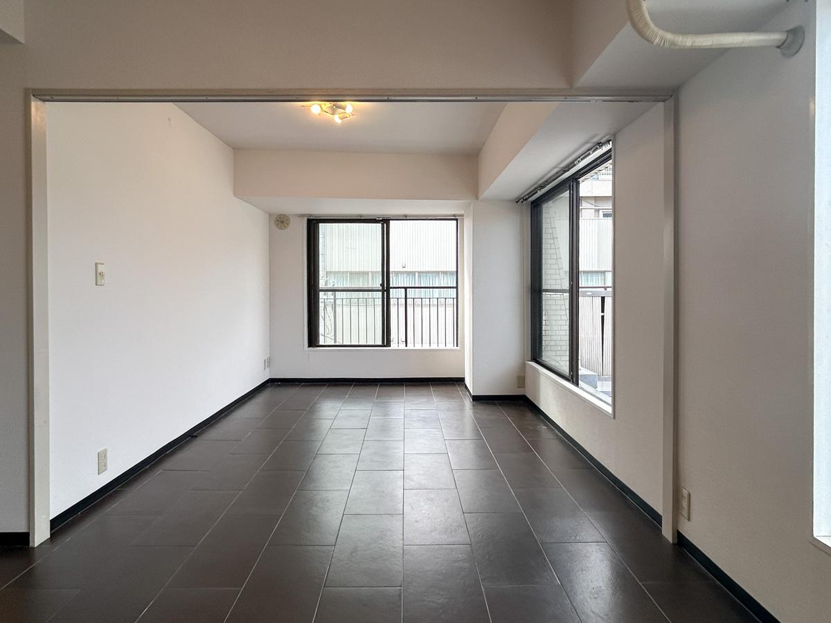 渋谷区神山町の賃貸物件/リビング別角度から