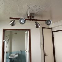 渋谷区富ヶ谷の賃貸物件/前入居者の照明が残置物としてついています