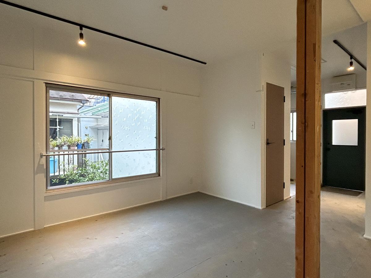 新宿区四谷の賃貸物件/室内別角度から