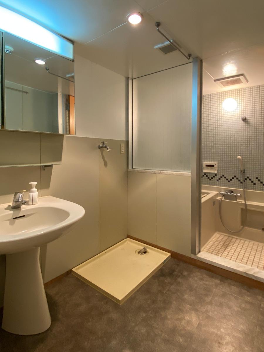 目黒区東が丘の賃貸物件/110号室：バスルーム