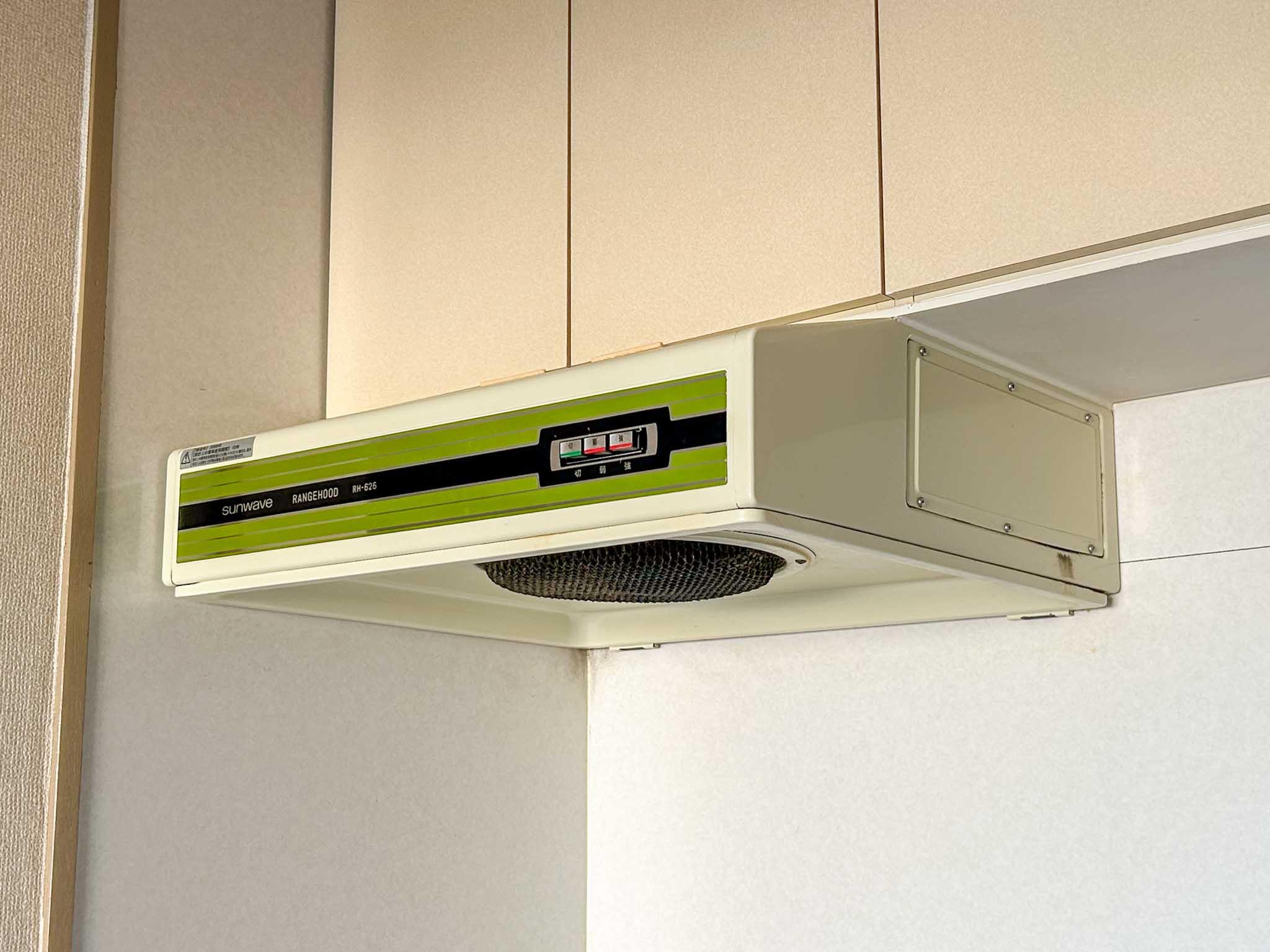 杉並区和泉の賃貸物件/レトロなレンジフード