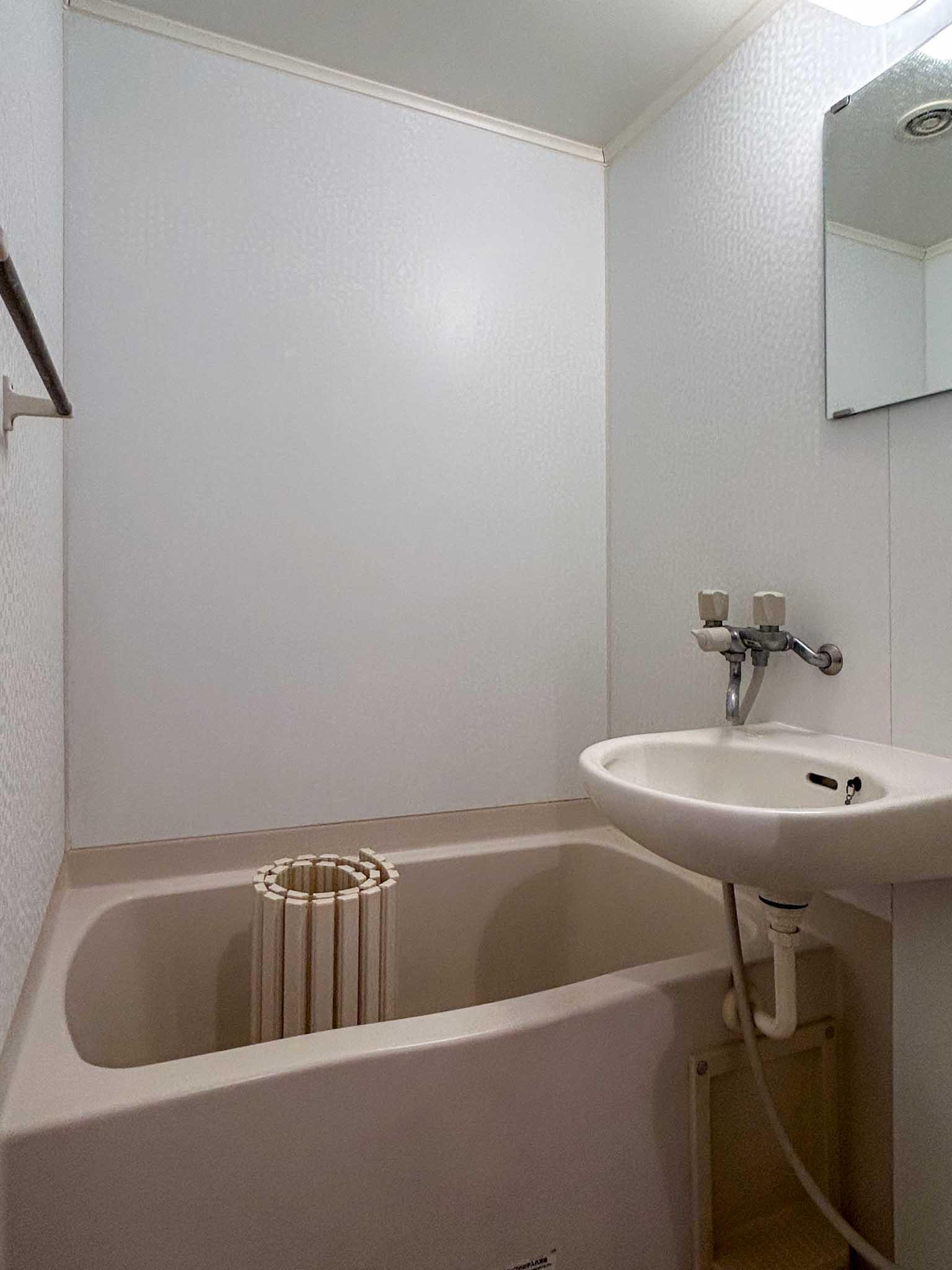 杉並区和泉の賃貸物件/こぢんまりとした浴室