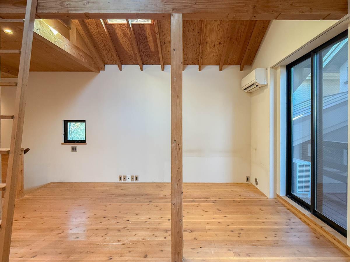 三鷹市井の頭の賃貸物件/リビングを別のアングルで