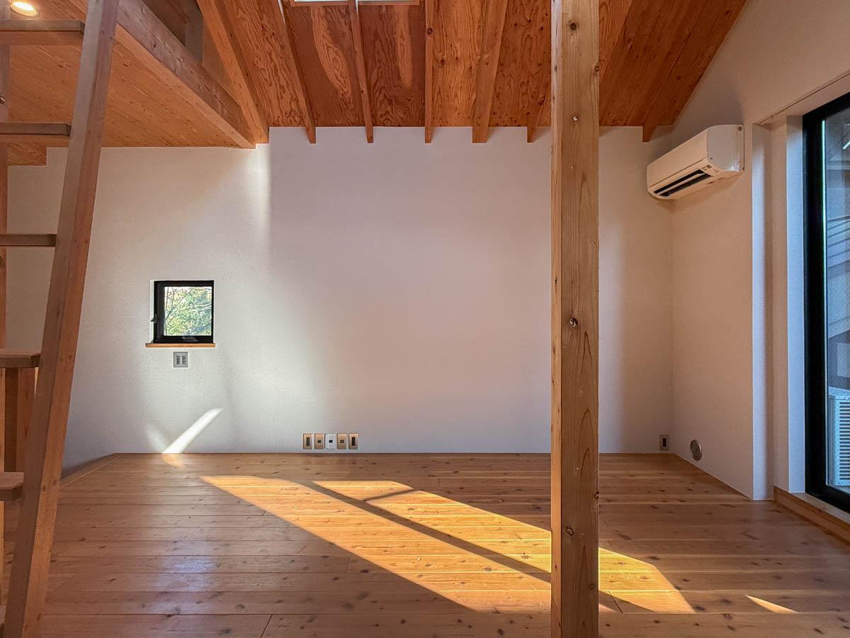 三鷹市井の頭の賃貸物件/リビングを別のアングルで