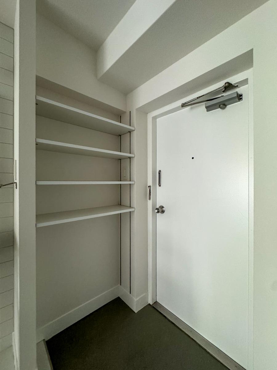 渋谷区幡ヶ谷の賃貸物件/靴棚
