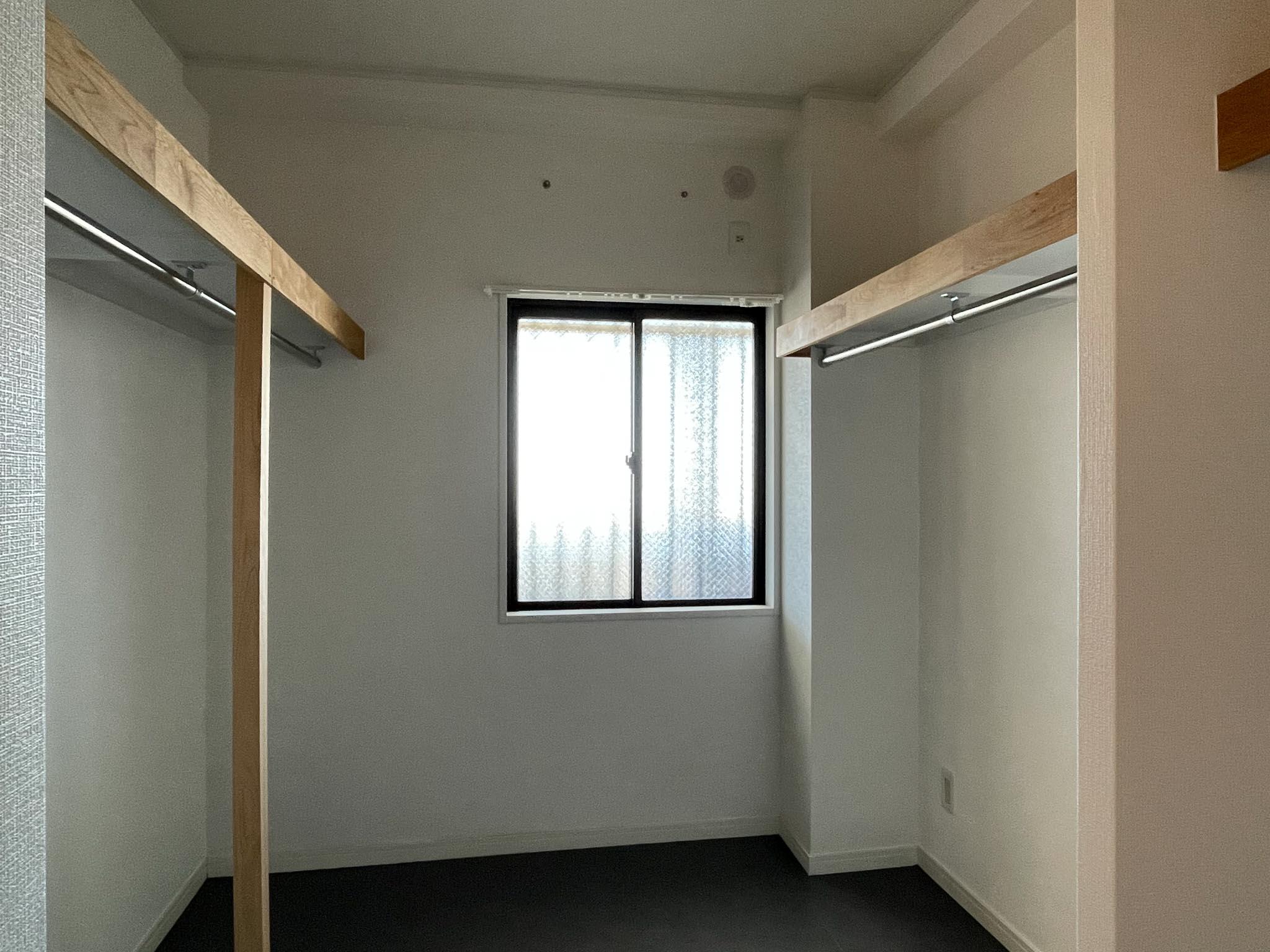 国分寺市本多の賃貸物件/北側のウォークインクローゼット