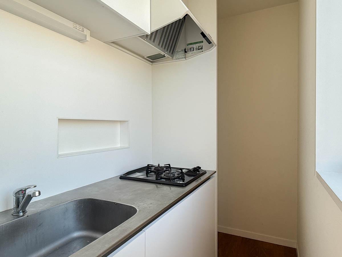 大田区山王の賃貸物件/キッチンはガス2口コンロ（203号室）