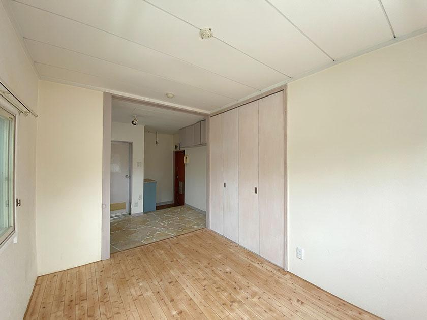 港区白金の賃貸物件/窓側から室内全体