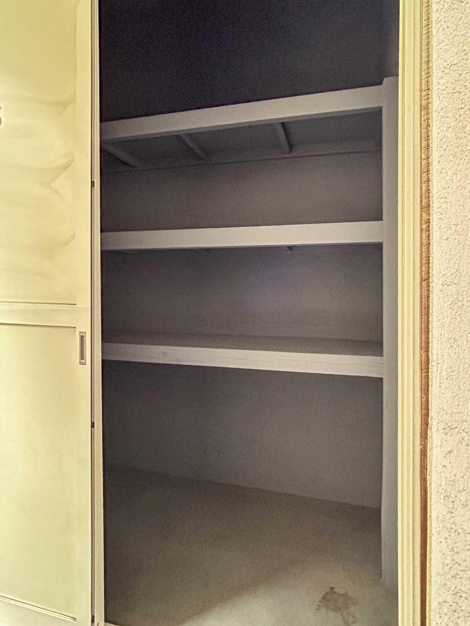 横浜市港北区篠原東の賃貸物件/鍵付きの外収納。アウトドア派の方には心強い味方