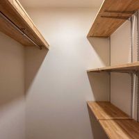 横浜市港北区篠原東の賃貸物件/たっぷり収納できるウォークインクローゼット