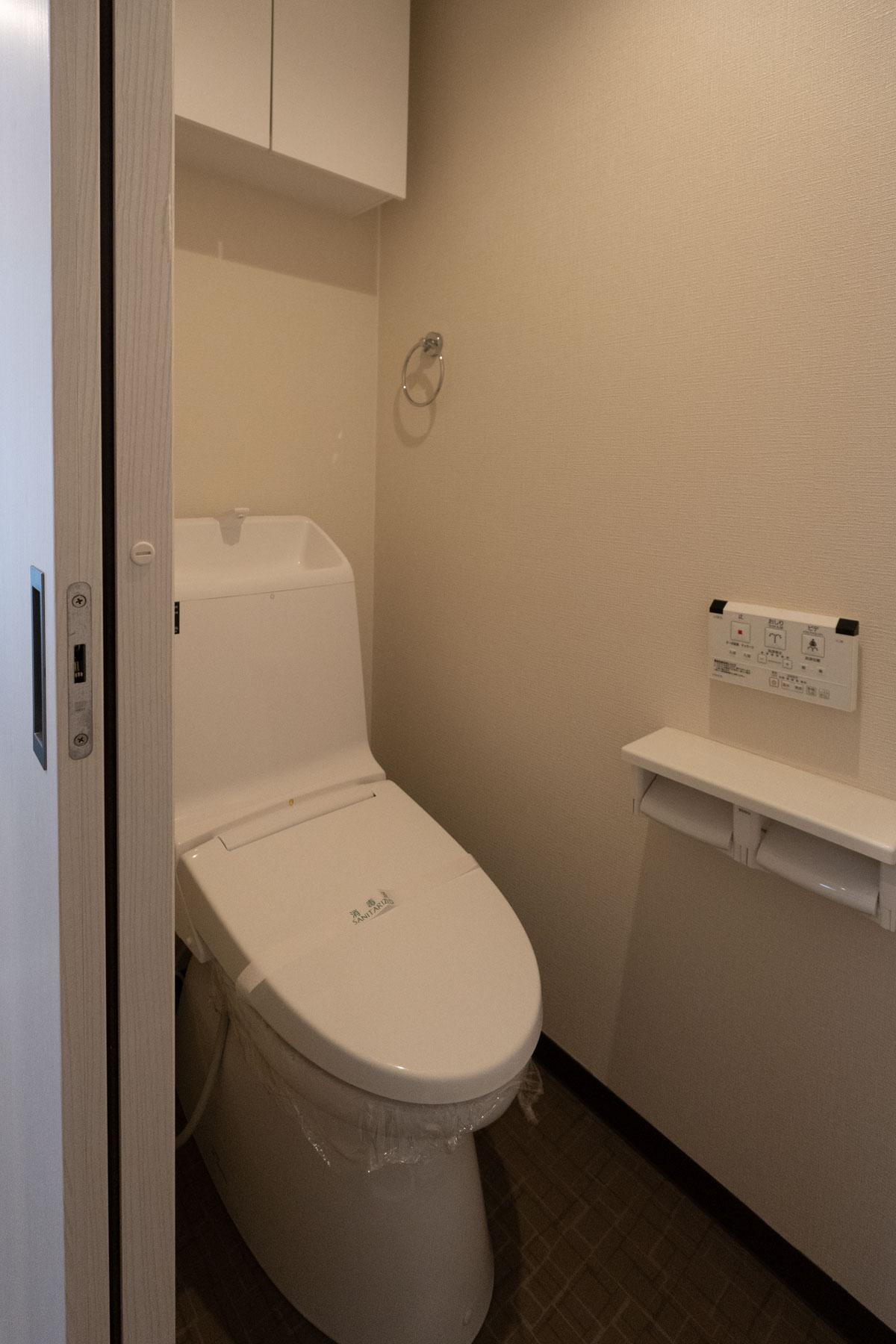 東京都港区白金台の賃貸物件/ウォシュレット付きトイレ