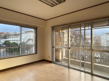 杉並区高井戸西の賃貸物件/レトロな建物で深呼吸