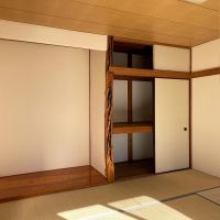 中野区本町の賃貸物件/2F、8畳和室：床間がある本格的な造りです
