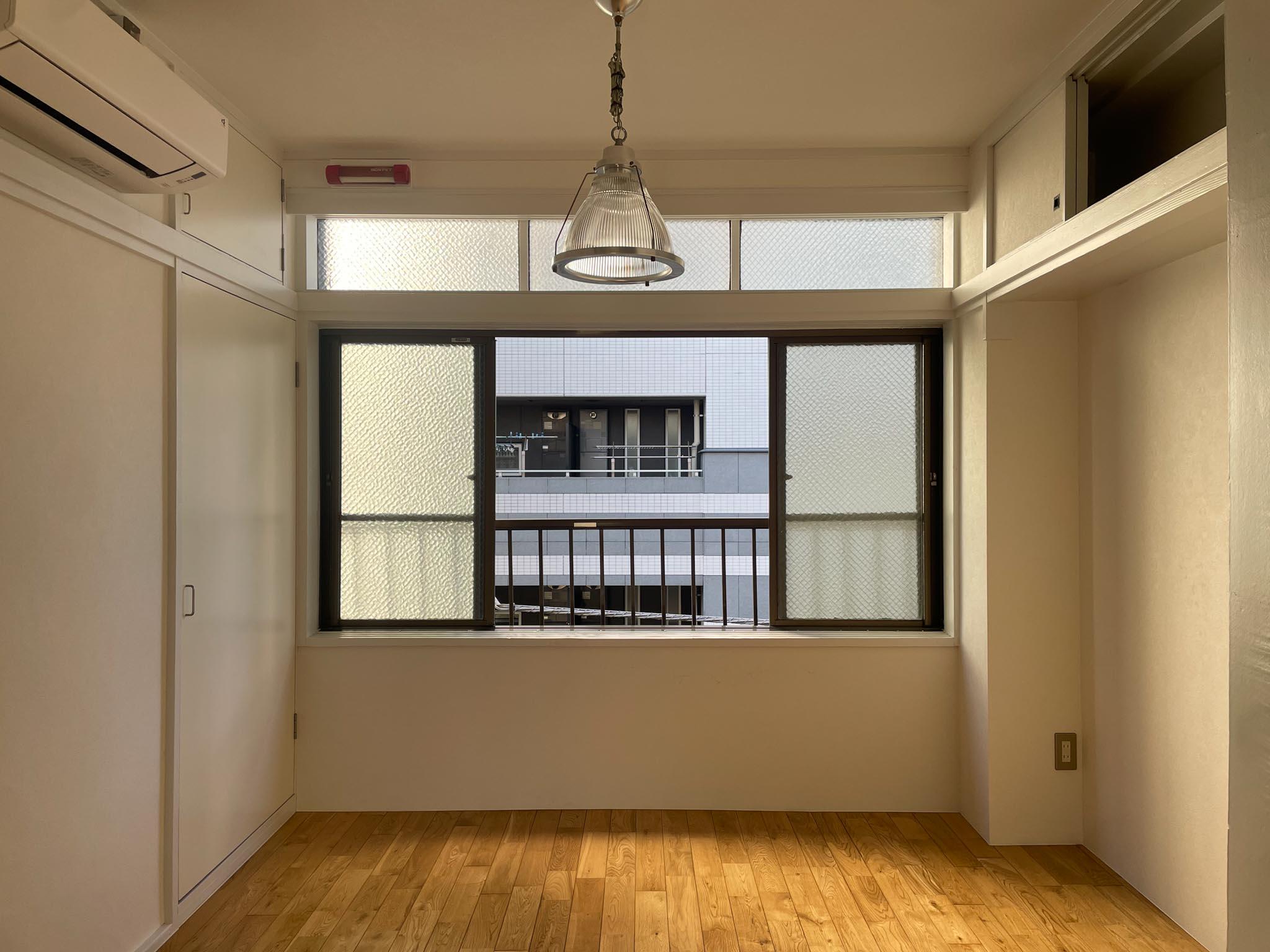 中野区東中野の賃貸物件/インダストリアルな照明は、そのままお使いいただけます