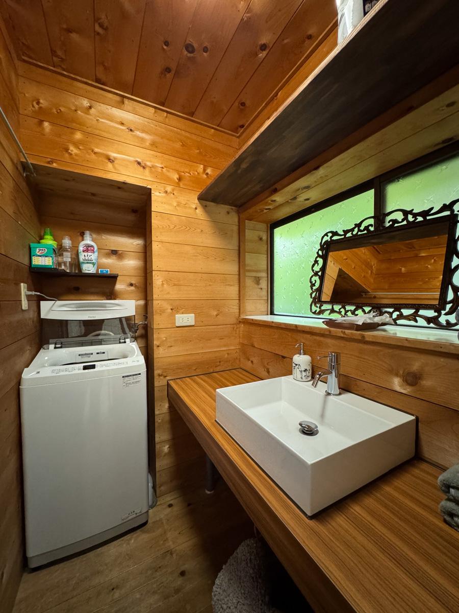 静岡県賀茂郡東伊豆町片瀬の売買物件/洗面所