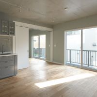 大田区北千束の賃貸物件/南向きの窓から心地よく光が入る