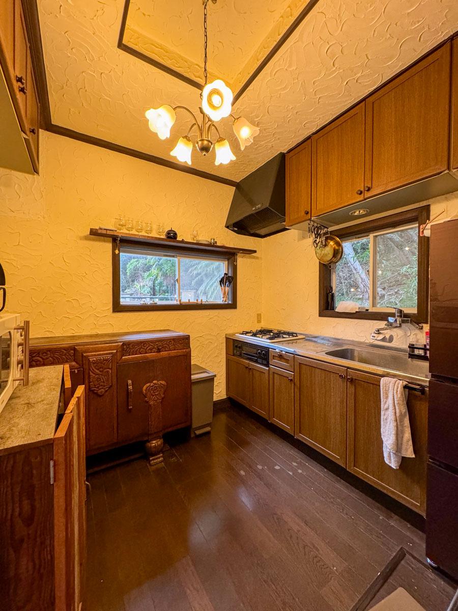 静岡県下田市白浜の売買物件/キッチン