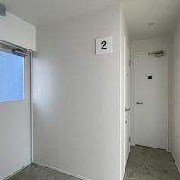 品川区上大崎の賃貸物件/2F：エレベーターを降りた場所