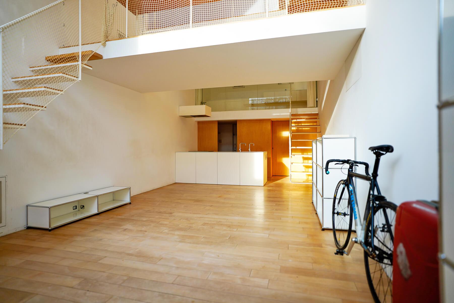 世田谷区深沢の売買物件/明るく温かな雰囲気の室内です