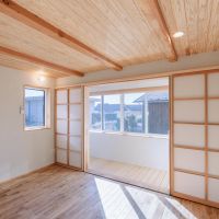 埼玉県所沢市上安松の賃貸物件/A-2：6畳の洋室には、障子を取り入れることでさりげなく和の趣を添えました